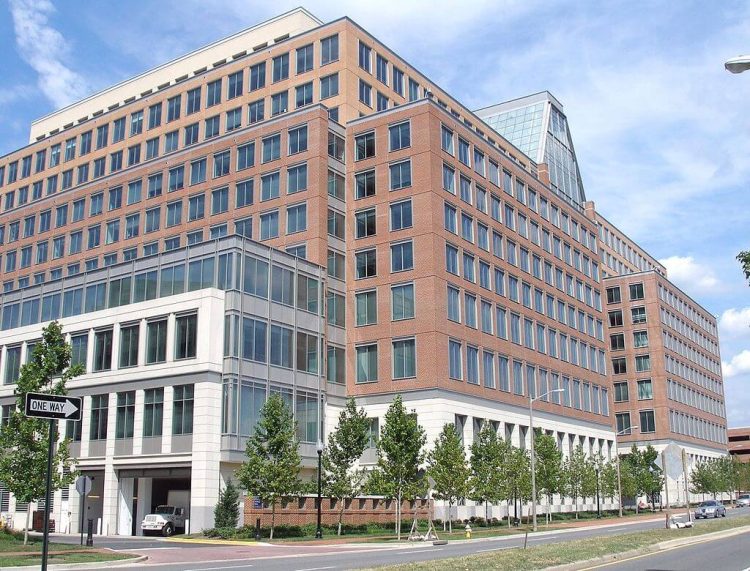 ESMA Tells Unauthorized Crypto Firms to Wind Down as MiCA…