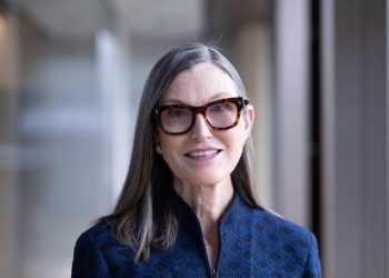 Cathie Wood buys $4.3 million of tumbling tech stock