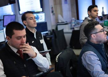 Dow Jones goes in hard on Verizon