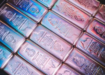 Silver (XAG) price prediction 2026: $85 base, $106 bull,…