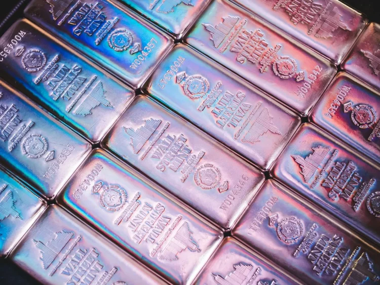 Silver (XAG) price prediction 2026: $85 base, $106 bull,…