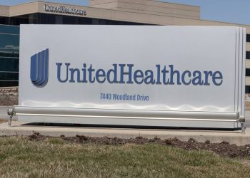 JPMorgan resets UnitedHealth stock target for 2026