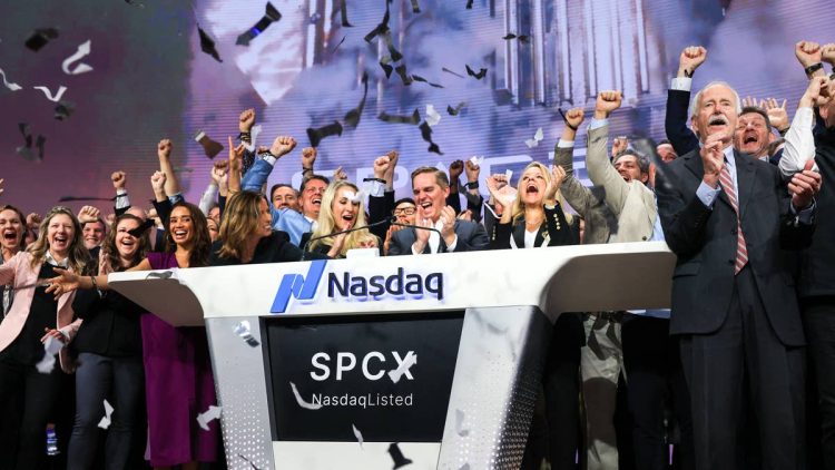Former Tesla board member issues candid message on SpaceX stock
