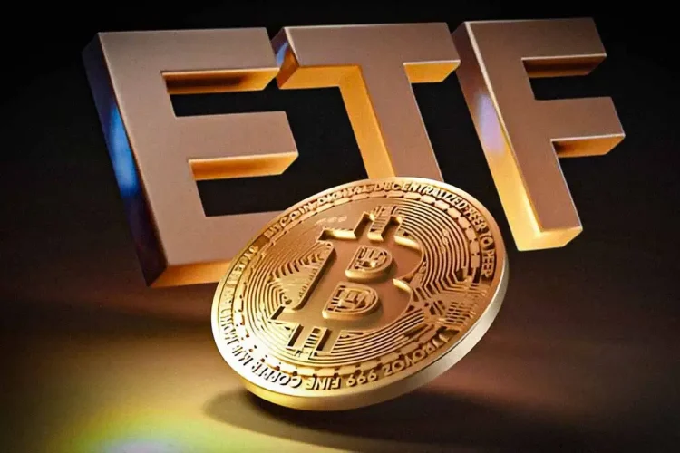 Bitcoin ETFs Shed $527 Million Despite Strong Thursday…
