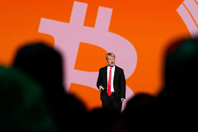 Strategy Says It Will Continue Selling Bitcoin and No…