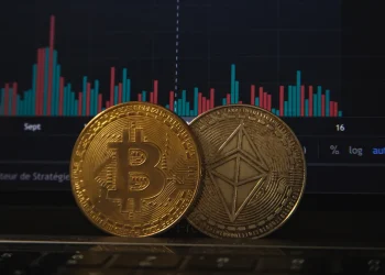 Bitcoin Reclaims $61,000 as Buyers Step In After Late-June…