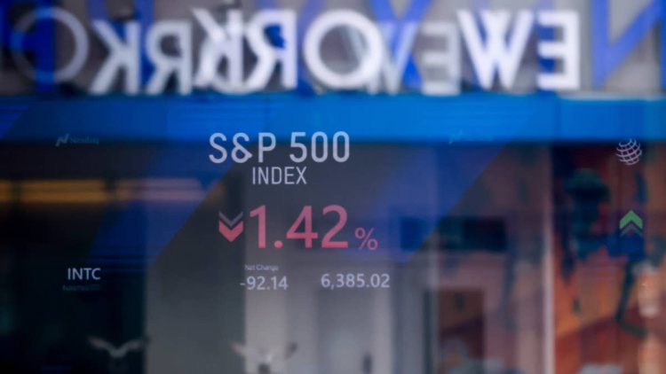 Oppenheimer has a warning for investors before the fall