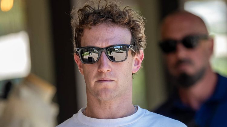 Meta stock plunges as Zuckerberg’s AI gamble devours its cash
