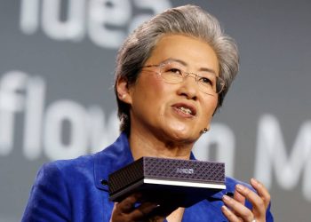 5-star analyst resets AMD stock price target, but it’s not about GPUs