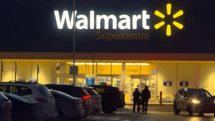 Jim Cramer’s unexpected 1-word reaction to Walmart stock