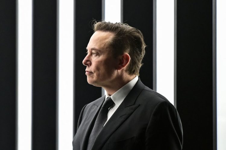 SpaceX hit by surging AI costs as insiders prepare to sell their shares