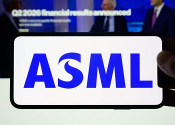 ASML’s recent dip gives rare opening for AI investors