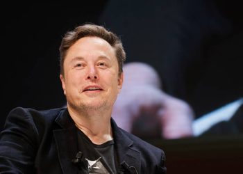Analyst sends strong signal on SpaceX stock before earnings