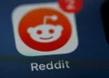 Reddit RDDT stock: $275 bull vs $143 bear after 21% crash