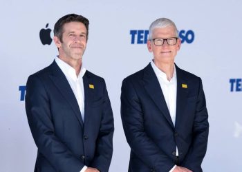 Apple’s next iPhone battle just got more complicated