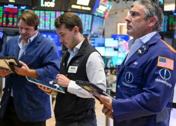 Warren Buffett names 1 key move every investor should know