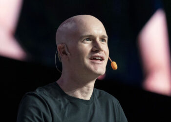 Coinbase CEO Says Bitcoin Has Bottomed Ahead of Next Halving