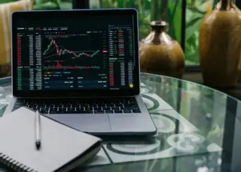 Crypto Traders Piled Into Tokenized Gold, Oil and Stocks…