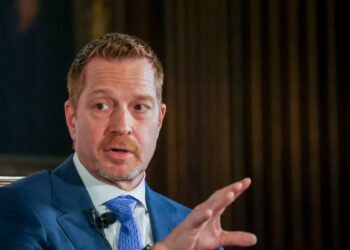 CrowdStrike CEO sends strong six-word message on AI cyber safety