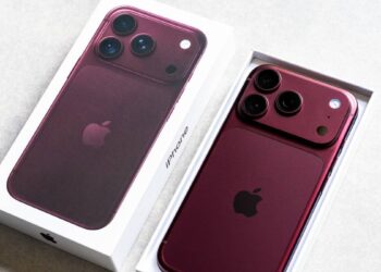 Apple stock is giving new CEO John Ternus plenty to smile about