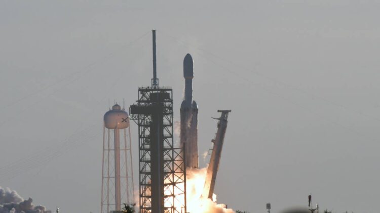 SpaceX stock price hinges on one massive engineering bet