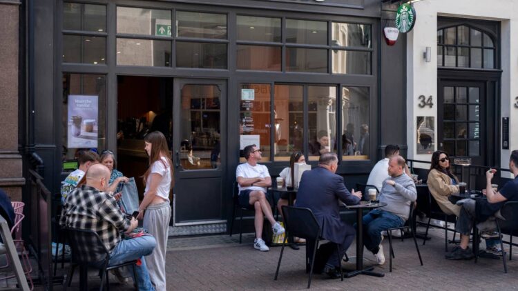 Major coffee chain is closing 250 stores across North America