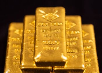 Jim Cramer sees major gold move coming after brutal $1,500 plunge