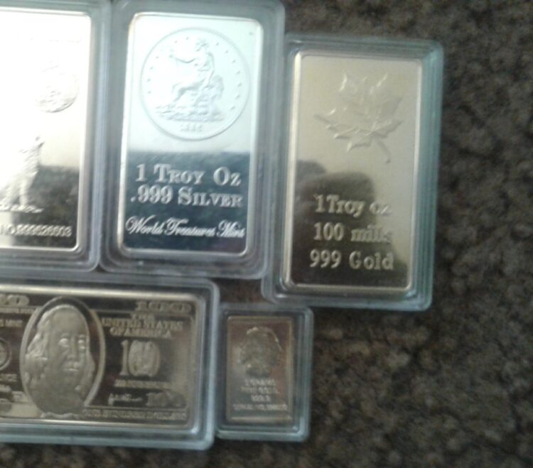 Gold and Silver Price Drop: Silver Off 14% in October