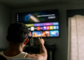 Bill Ackman makes a striking claim on streaming giant he dumped at a $400 million loss