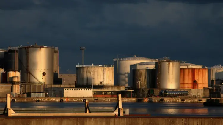 EIA Raises Its Brent Oil Forecast $14 to $105 for Q4 After…