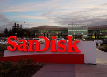 Sandisk (SNDK) Stock Before 29 October Results: $1,238…