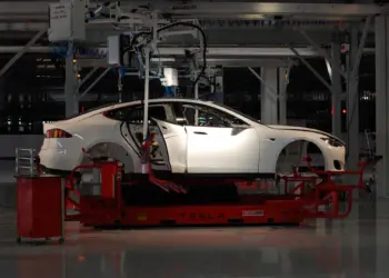 Tesla Q3 Deliveries Beat at 486,532: TSLA Stock Near $371,…
