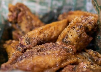 Wingstop leans on a $7-a-person game day deal as budgets tighten